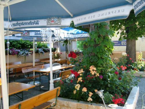 Assos Hotel Asbach-Baumenheim Exterior photo